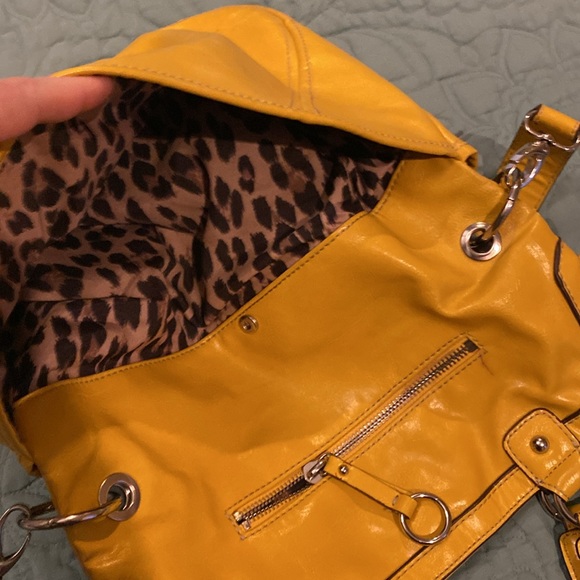 Nine West soft leather,mustard yellow - Picture 5 of 6